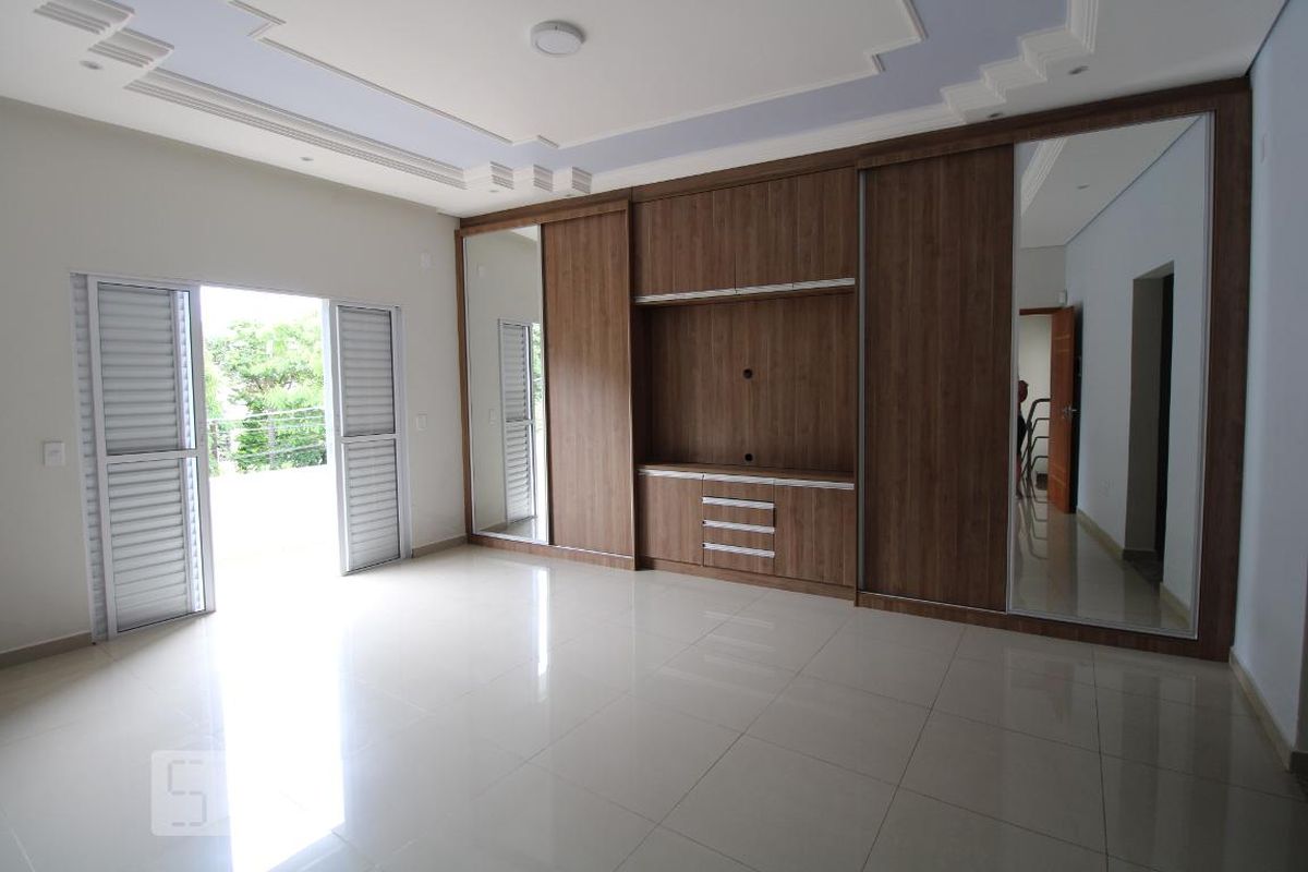 Casa à Venda - Guanabara, 4 Quartos,  650 m2 em , Campinas - sp | SoloBR