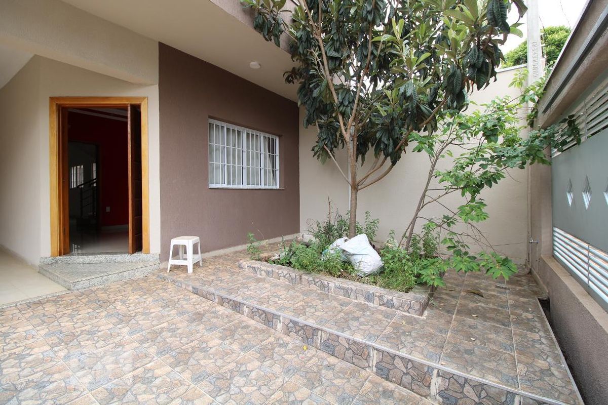 Casa à Venda - Guanabara, 4 Quartos,  650 m2 em , Campinas - sp | SoloBR