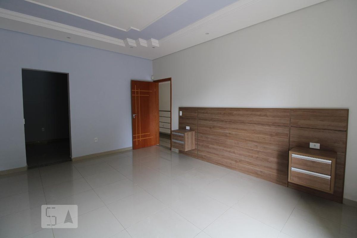 Casa à Venda - Guanabara, 4 Quartos,  650 m2 em , Campinas - sp | SoloBR