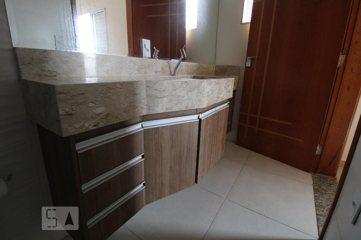Casa à Venda - Guanabara, 4 Quartos,  650 m2 em , Campinas - sp | SoloBR