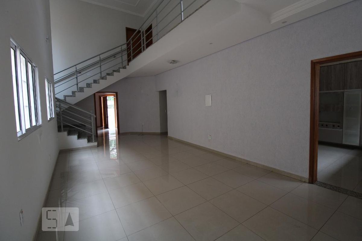 Casa à Venda - Guanabara, 4 Quartos,  650 m2 em , Campinas - sp | SoloBR