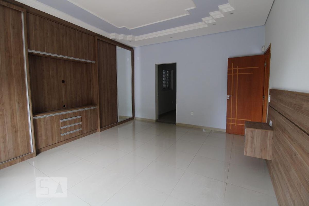 Casa à Venda - Guanabara, 4 Quartos,  650 m2 em , Campinas - sp | SoloBR