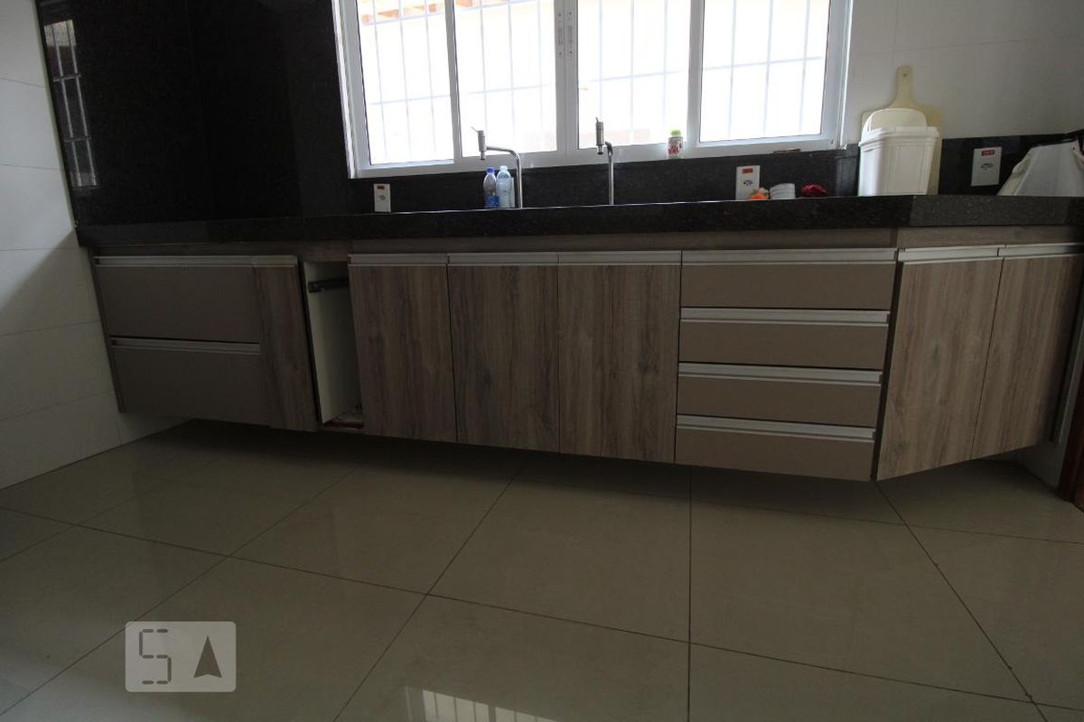 Casa à Venda - Guanabara, 4 Quartos,  650 m2 em , Campinas - sp | SoloBR