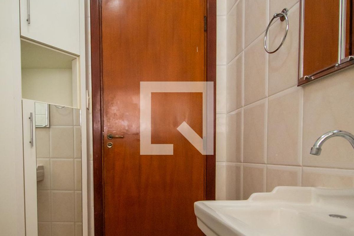 Casa à Venda - Taquaral, 3 Quartos,  312 m2 em , Campinas - sp | SoloBR