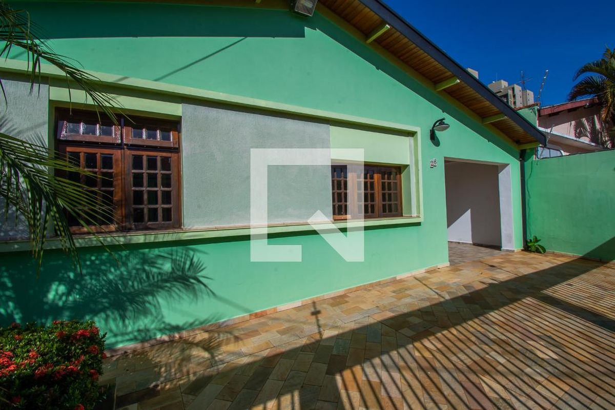 Casa à Venda - Taquaral, 3 Quartos,  312 m2 em , Campinas - sp | SoloBR