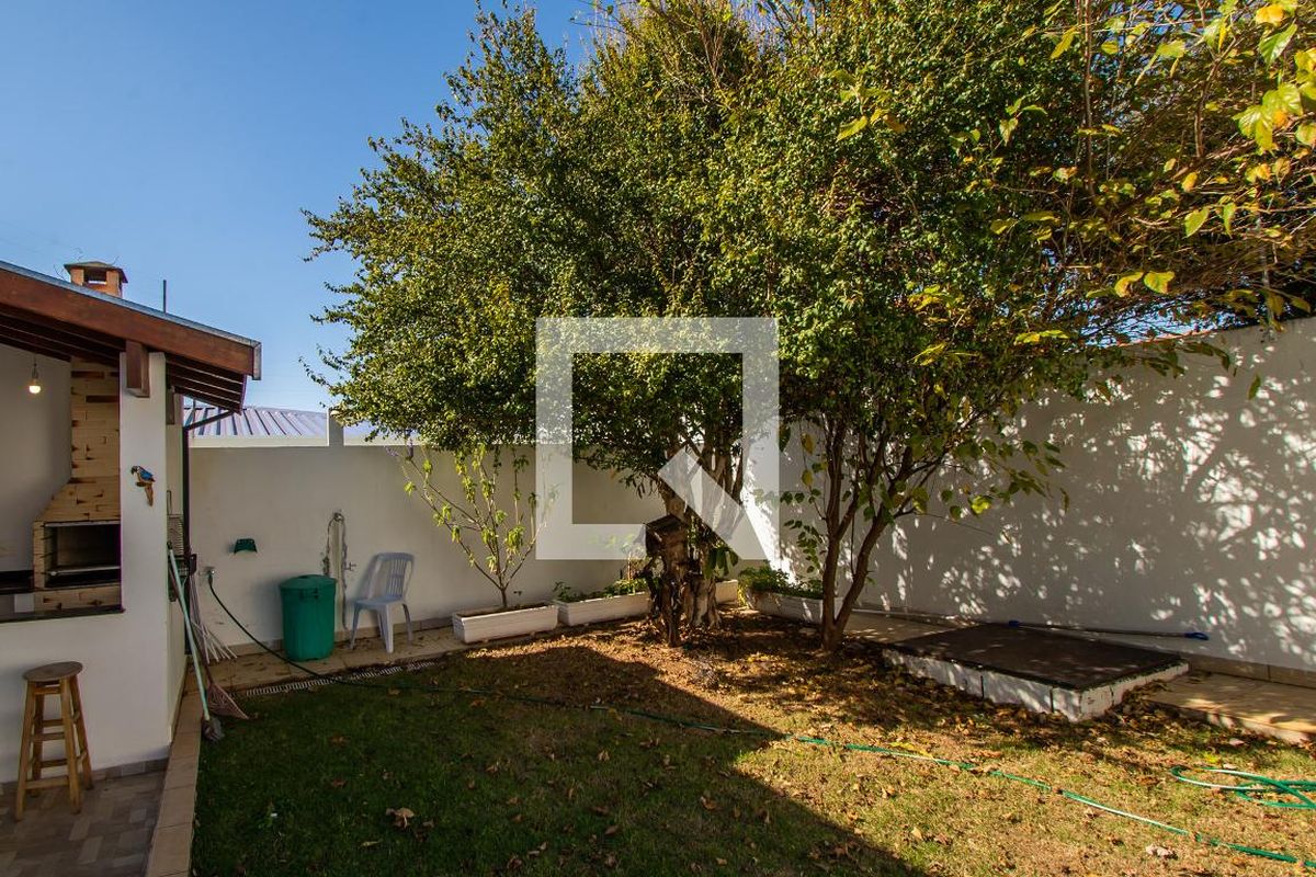Casa à Venda - Taquaral, 3 Quartos,  312 m2 em , Campinas - sp | SoloBR
