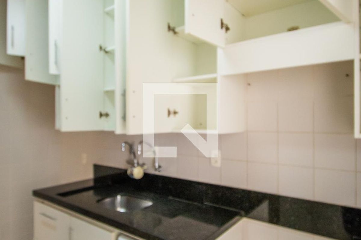 Casa à Venda - Taquaral, 3 Quartos,  312 m2 em , Campinas - sp | SoloBR