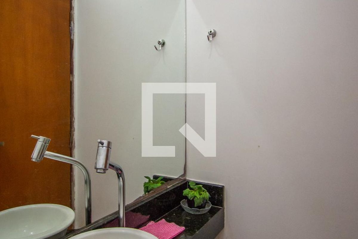 Casa à Venda - Taquaral, 3 Quartos,  312 m2 em , Campinas - sp | SoloBR