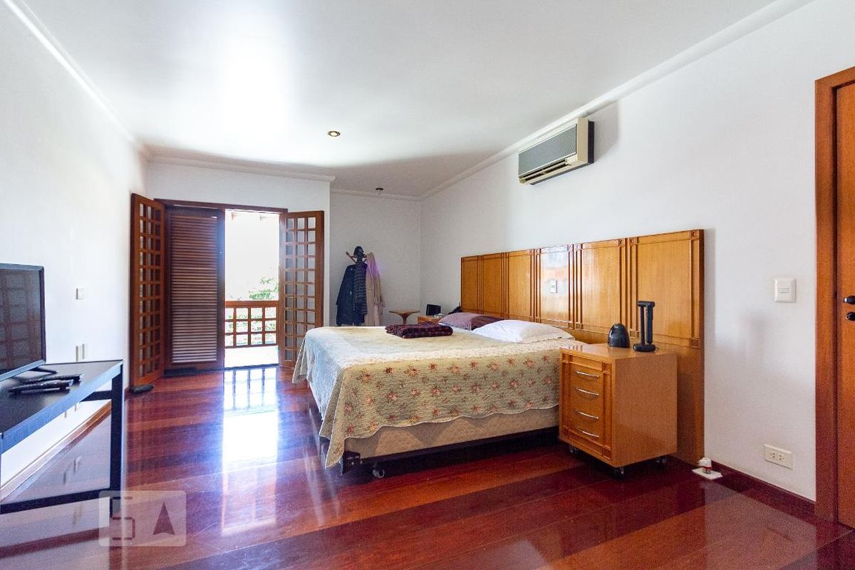 Casa, 4 quartos, 600 m² - Foto 13