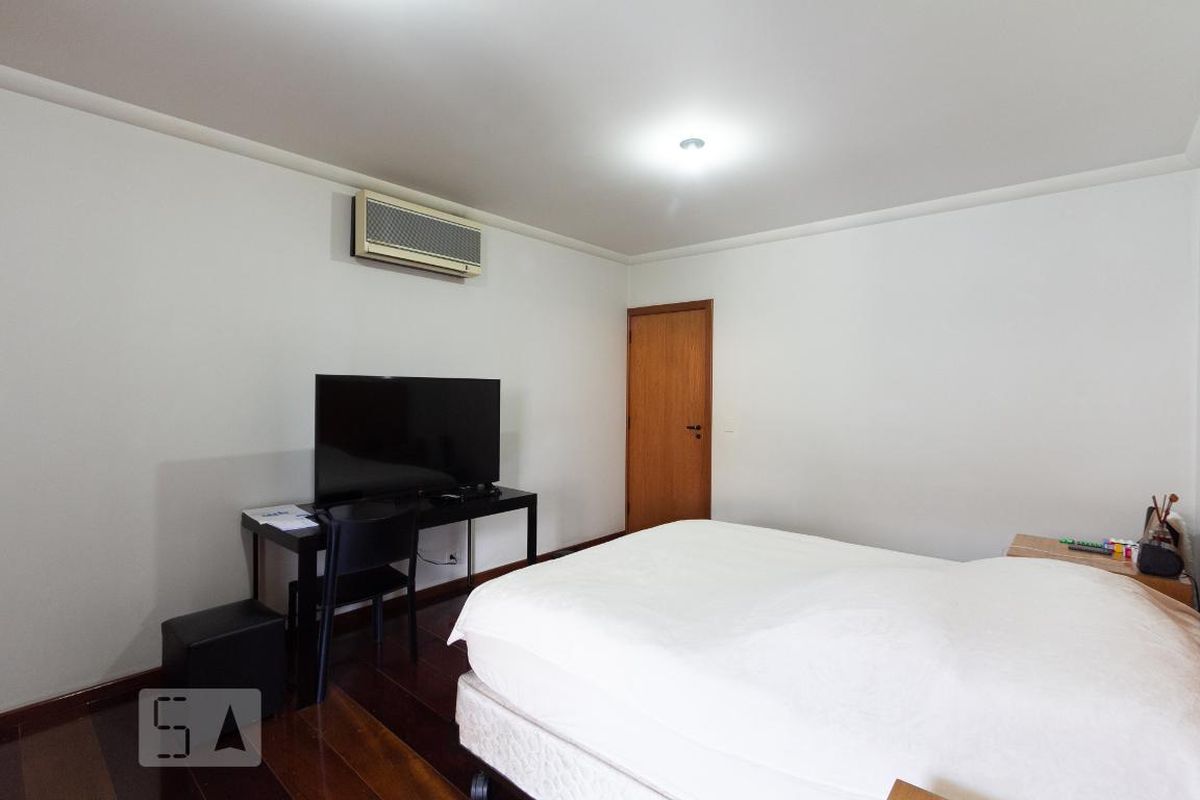 Casa, 4 quartos, 600 m² - Foto 28