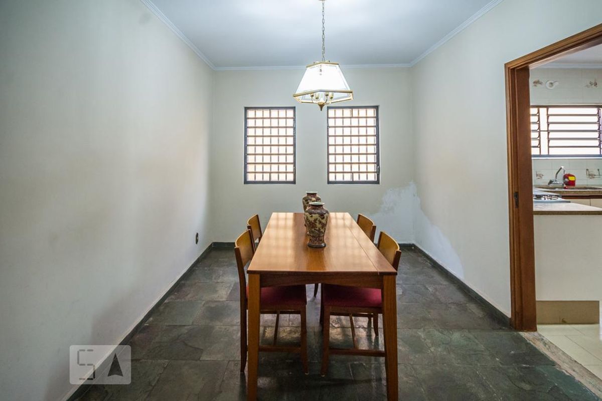 Casa à Venda - Jardim Chapadão, 4 Quartos,  332 m2 em , Campinas - sp | SoloBR