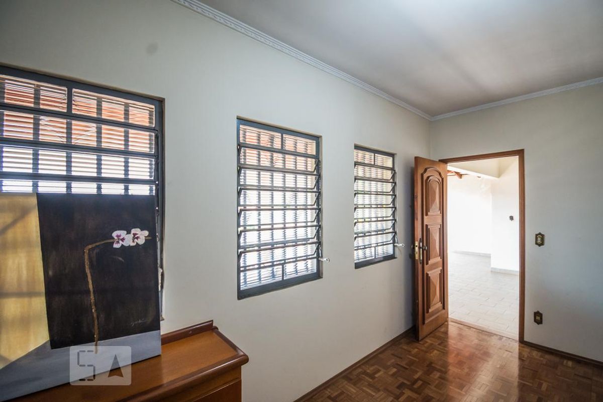 Casa à Venda - Jardim Chapadão, 4 Quartos,  332 m2 em , Campinas - sp | SoloBR