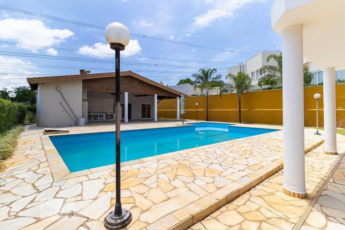 Casa à Venda - Lot. Alphaville Campinas, 5 Quartos,  700 m2 em , Campinas - sp | SoloBR