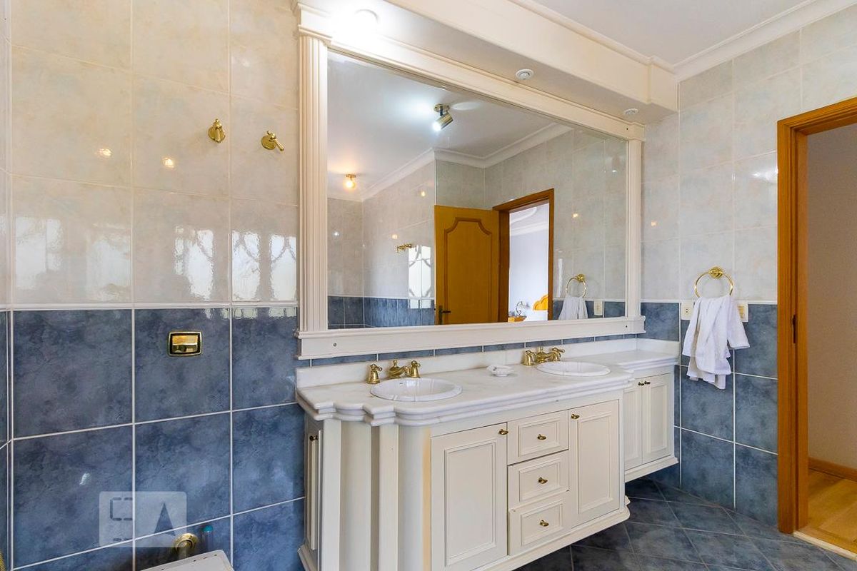 Casa à Venda - Lot. Alphaville Campinas, 5 Quartos,  700 m2 em , Campinas - sp | SoloBR