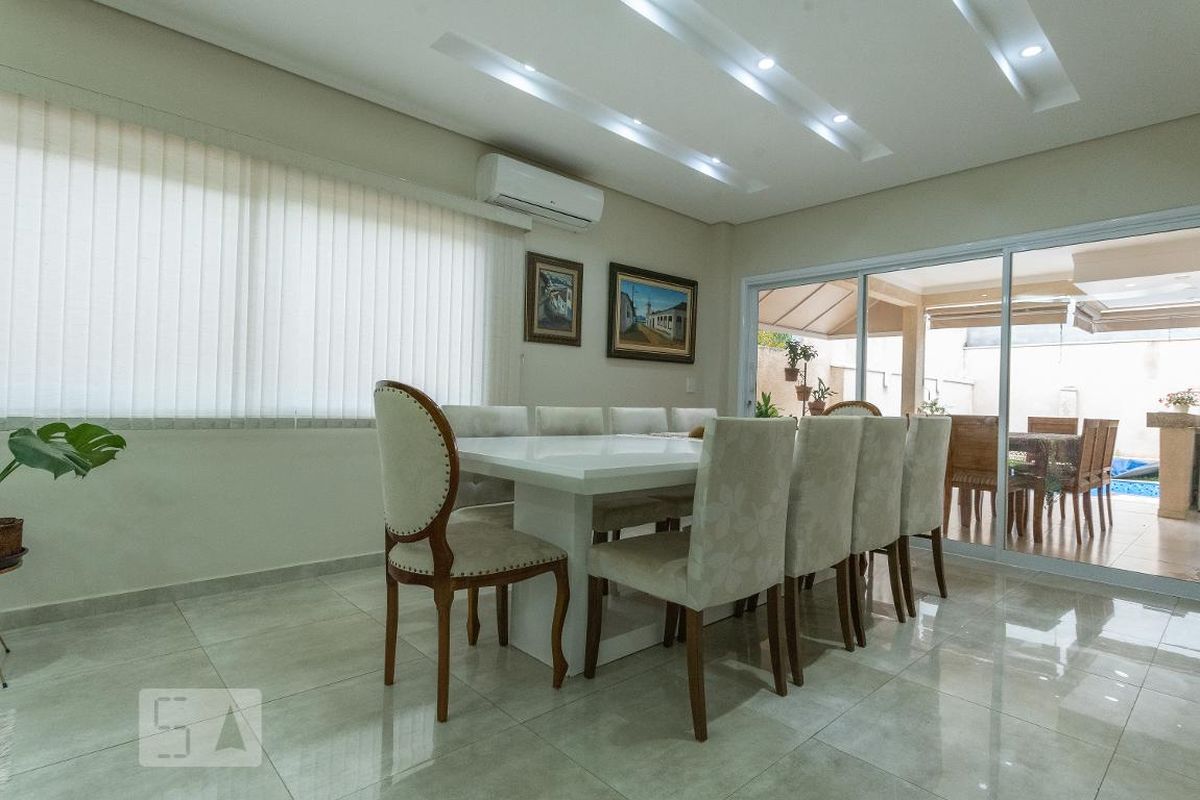 Casa à Venda - Swiss Park, 4 Quartos,  320 m2 em , Campinas - sp | SoloBR