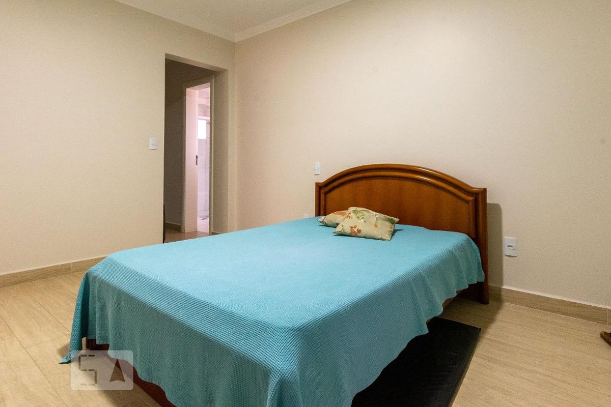 Casa à Venda - Swiss Park, 4 Quartos,  320 m2 em , Campinas - sp | SoloBR
