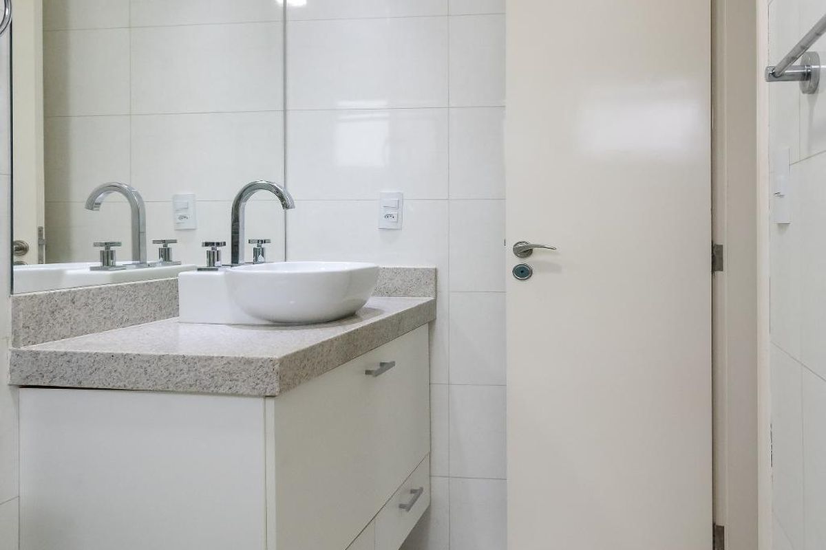 Casa à Venda - Swiss Park, 4 Quartos,  320 m2 em , Campinas - sp | SoloBR