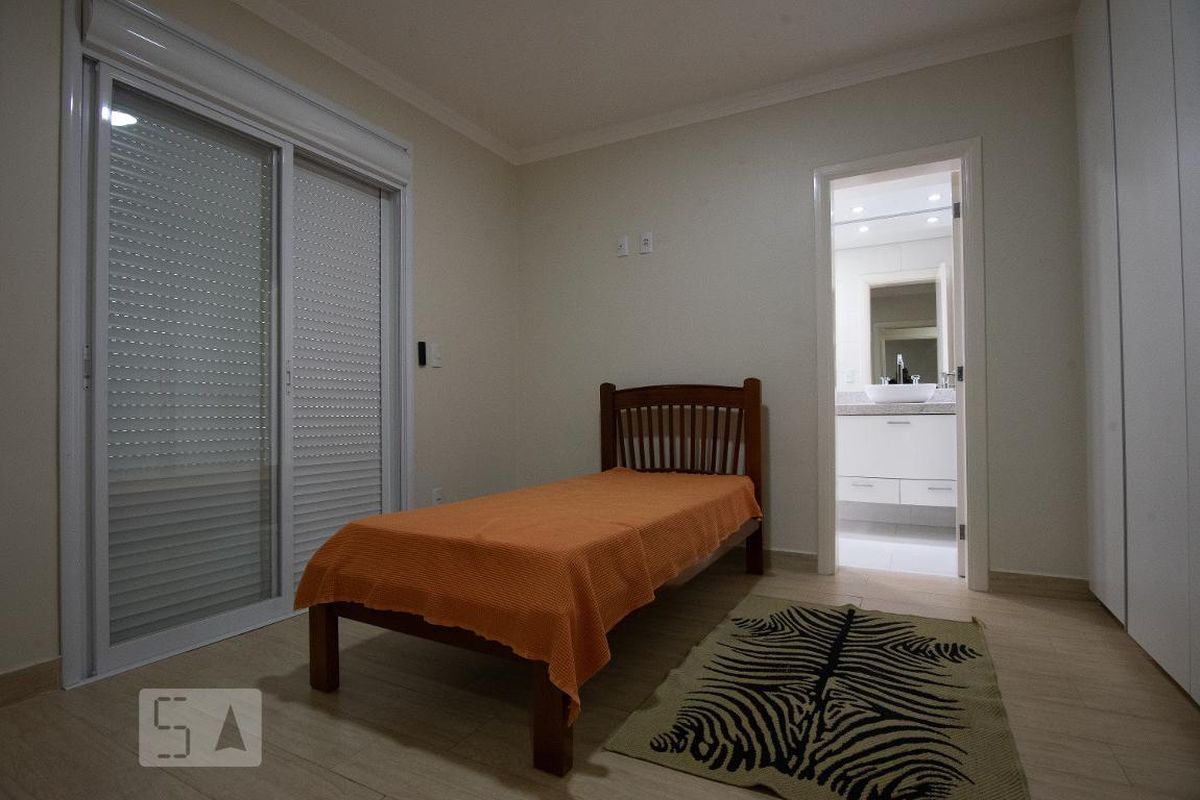 Casa à Venda - Swiss Park, 4 Quartos,  320 m2 em , Campinas - sp | SoloBR