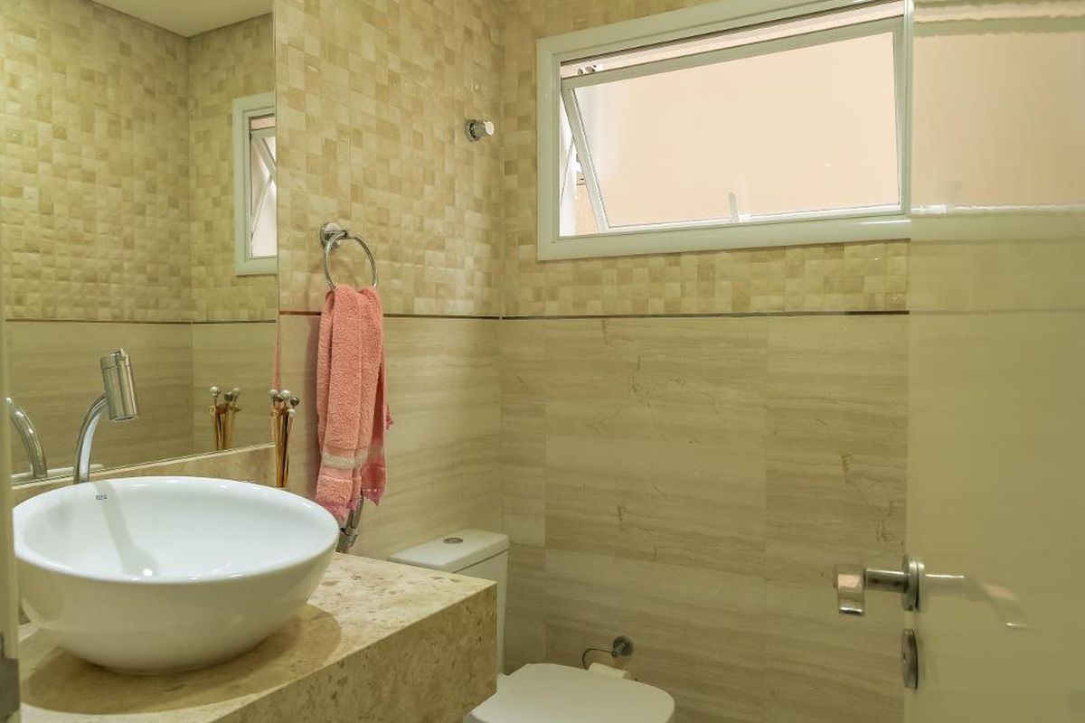 Casa à Venda - Swiss Park, 4 Quartos,  320 m2 em , Campinas - sp | SoloBR