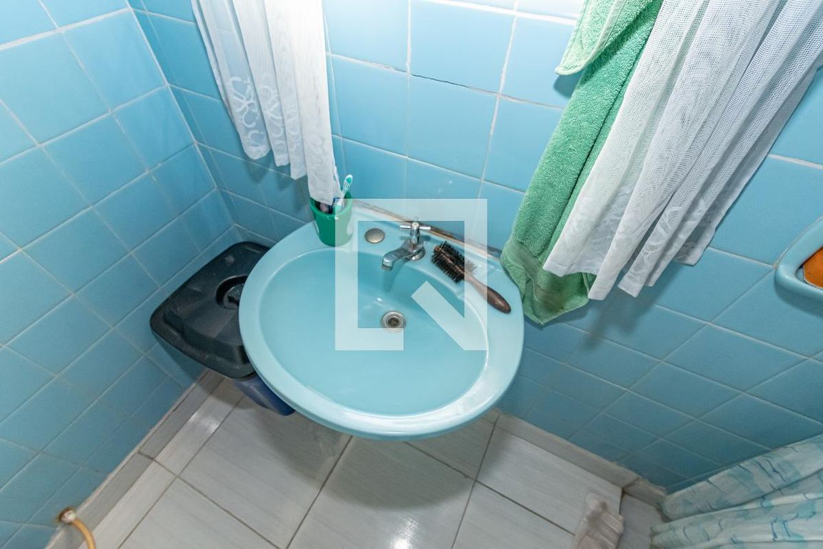 Casa à Venda - Taquaral, 3 Quartos,  150 m2 em , Campinas - sp | SoloBR