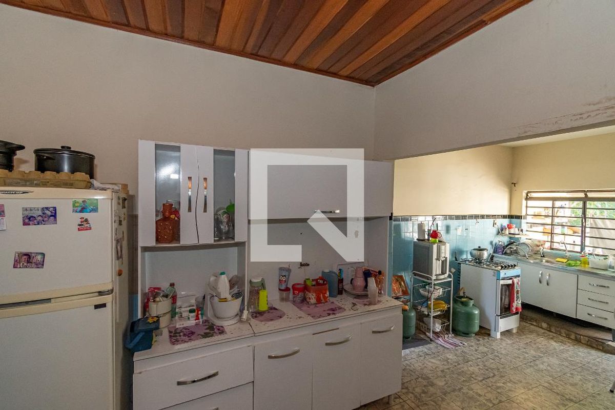 Casa à Venda - Taquaral, 3 Quartos,  150 m2 em , Campinas - sp | SoloBR