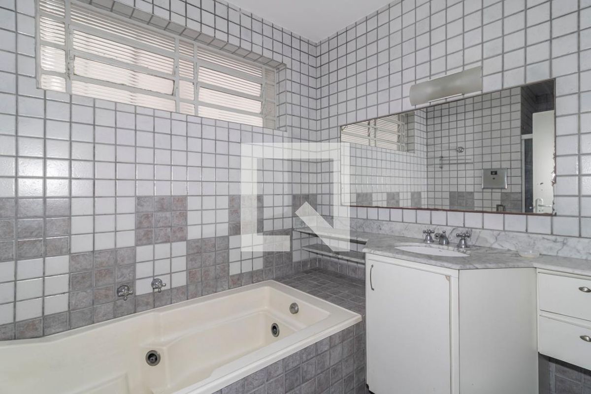 Casa, 4 quartos, 250 m² - Foto 110