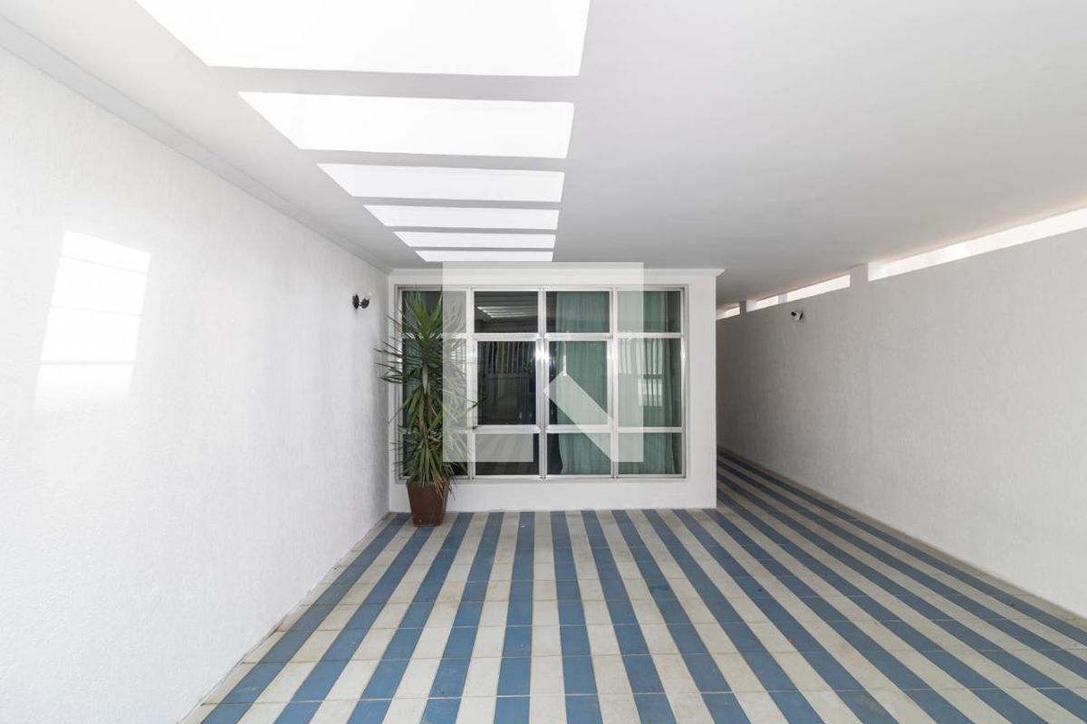 Casa, 4 quartos, 250 m² - Foto 247