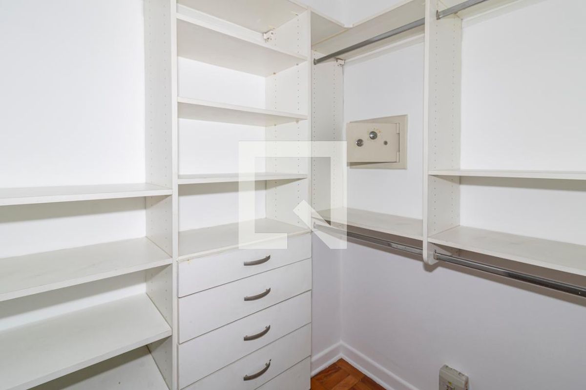 Casa, 4 quartos, 250 m² - Foto 107