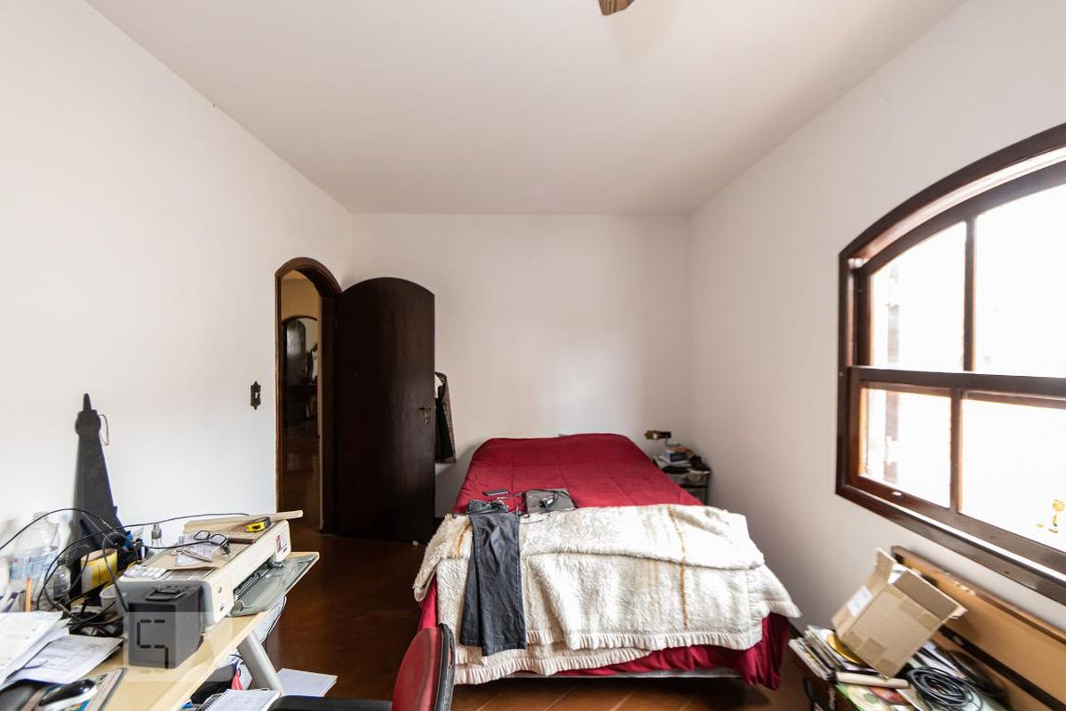 Casa, 3 quartos, 300 m² - Foto 35