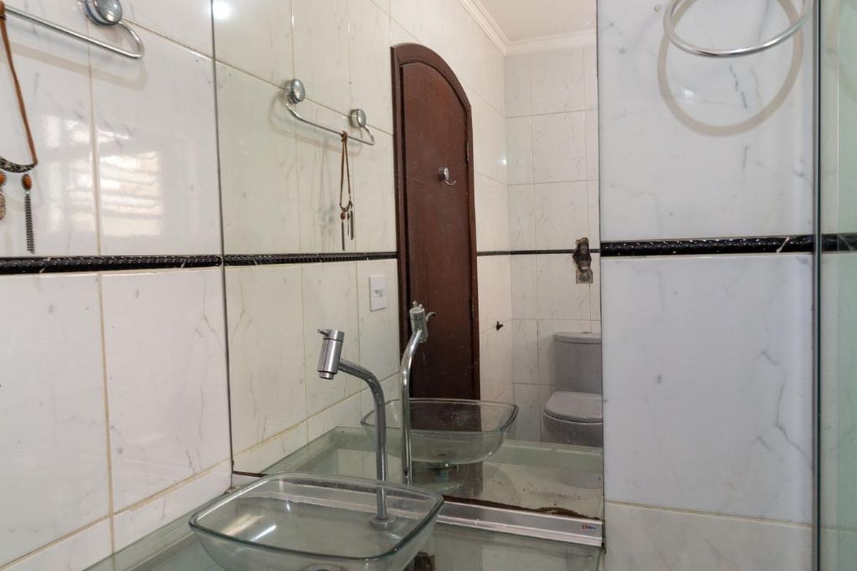 Casa, 5 quartos, 330 m² - Foto 49