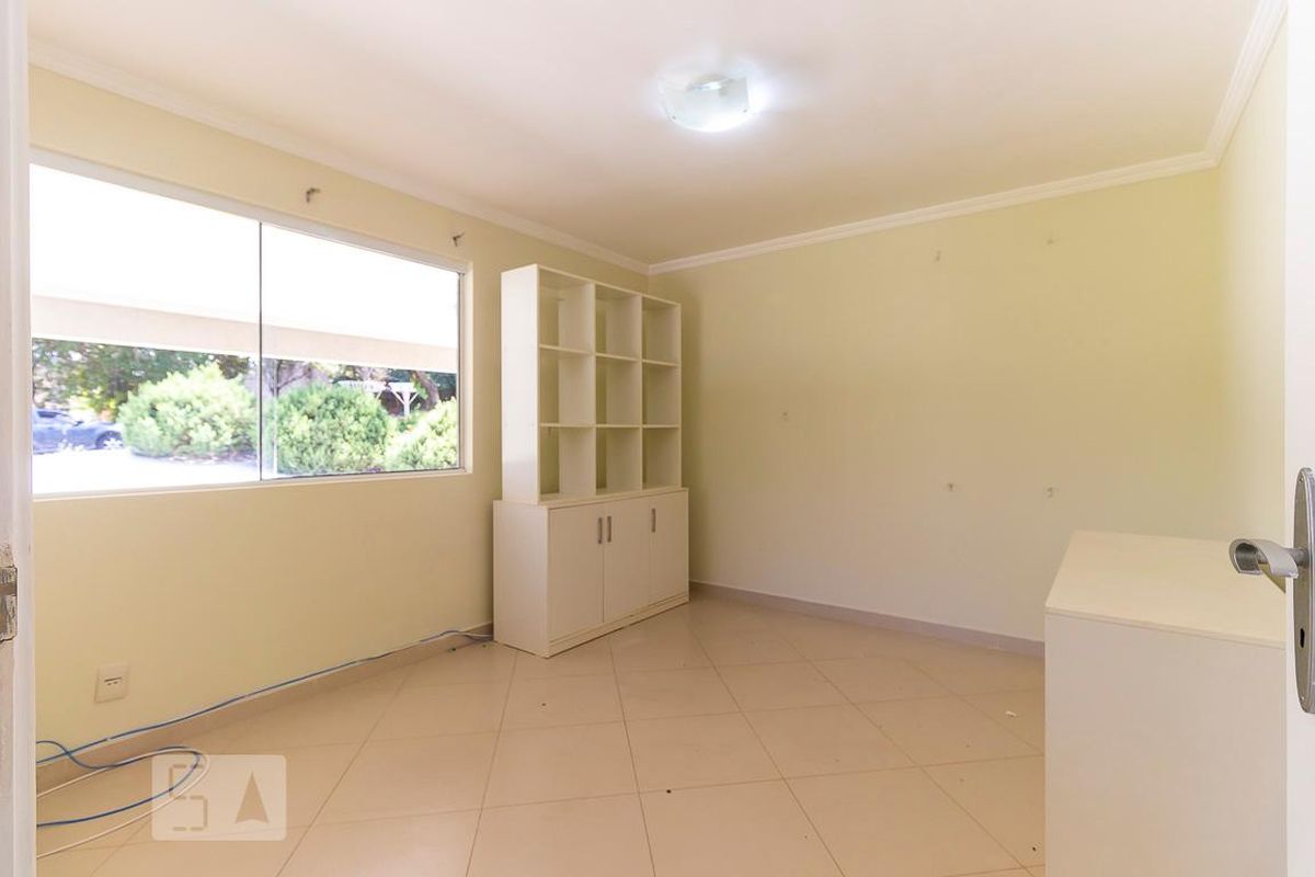 Casa à Venda - Lot. Alphaville Campinas, 4 Quartos,  425 m2 em , Campinas - sp | SoloBR