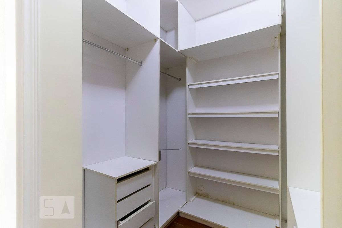 Casa à Venda - Lot. Alphaville Campinas, 4 Quartos,  425 m2 em , Campinas - sp | SoloBR