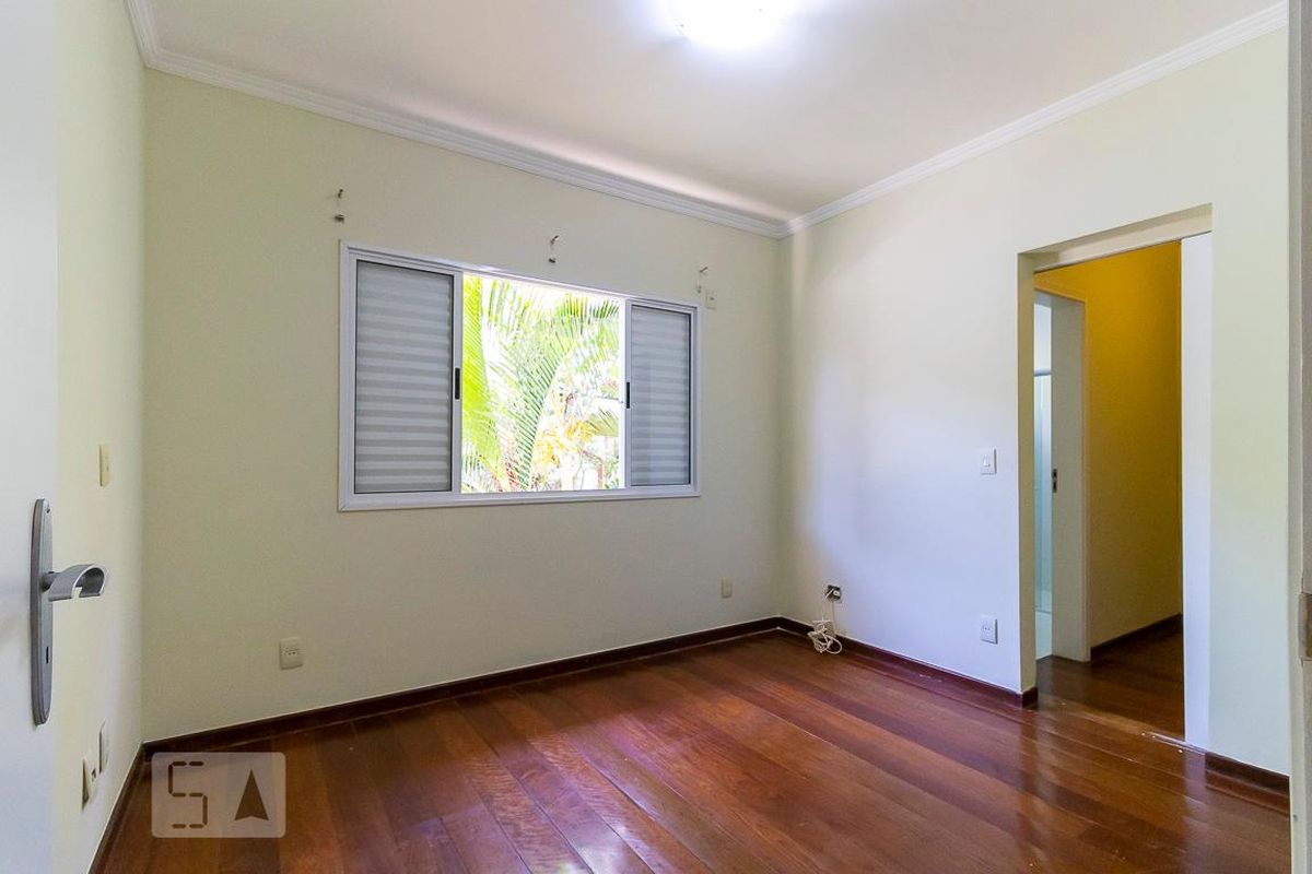 Casa à Venda - Lot. Alphaville Campinas, 4 Quartos,  425 m2 em , Campinas - sp | SoloBR