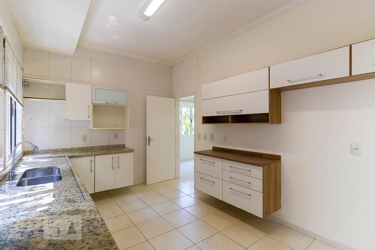 Casa à Venda - Lot. Alphaville Campinas, 4 Quartos,  425 m2 em , Campinas - sp | SoloBR