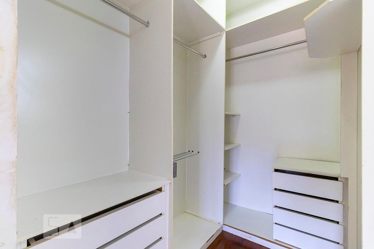 Casa à Venda - Lot. Alphaville Campinas, 4 Quartos,  425 m2 em , Campinas - sp | SoloBR