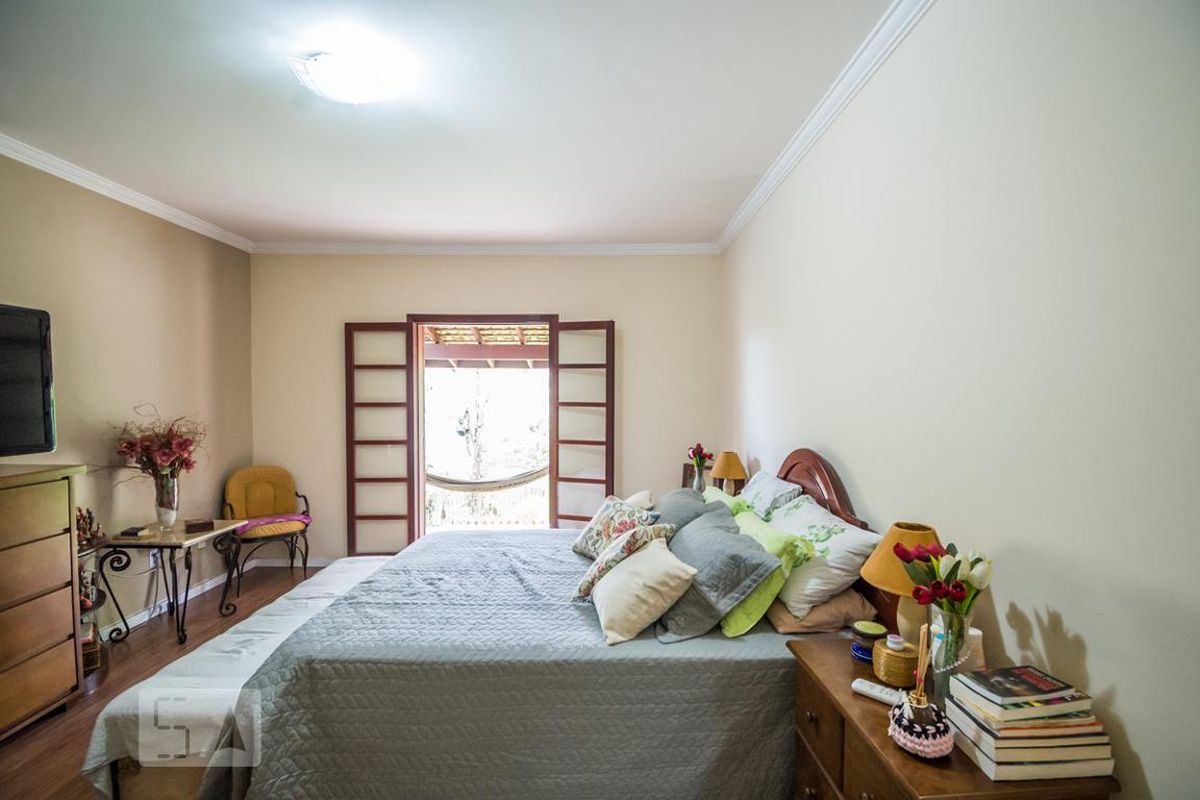 Casa à Venda - Mansões Santo Antônio, 4 Quartos,  480 m2 em , Campinas - sp | SoloBR
