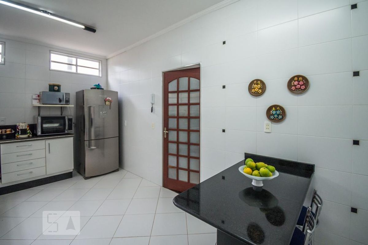 Casa à Venda - Mansões Santo Antônio, 4 Quartos,  480 m2 em , Campinas - sp | SoloBR