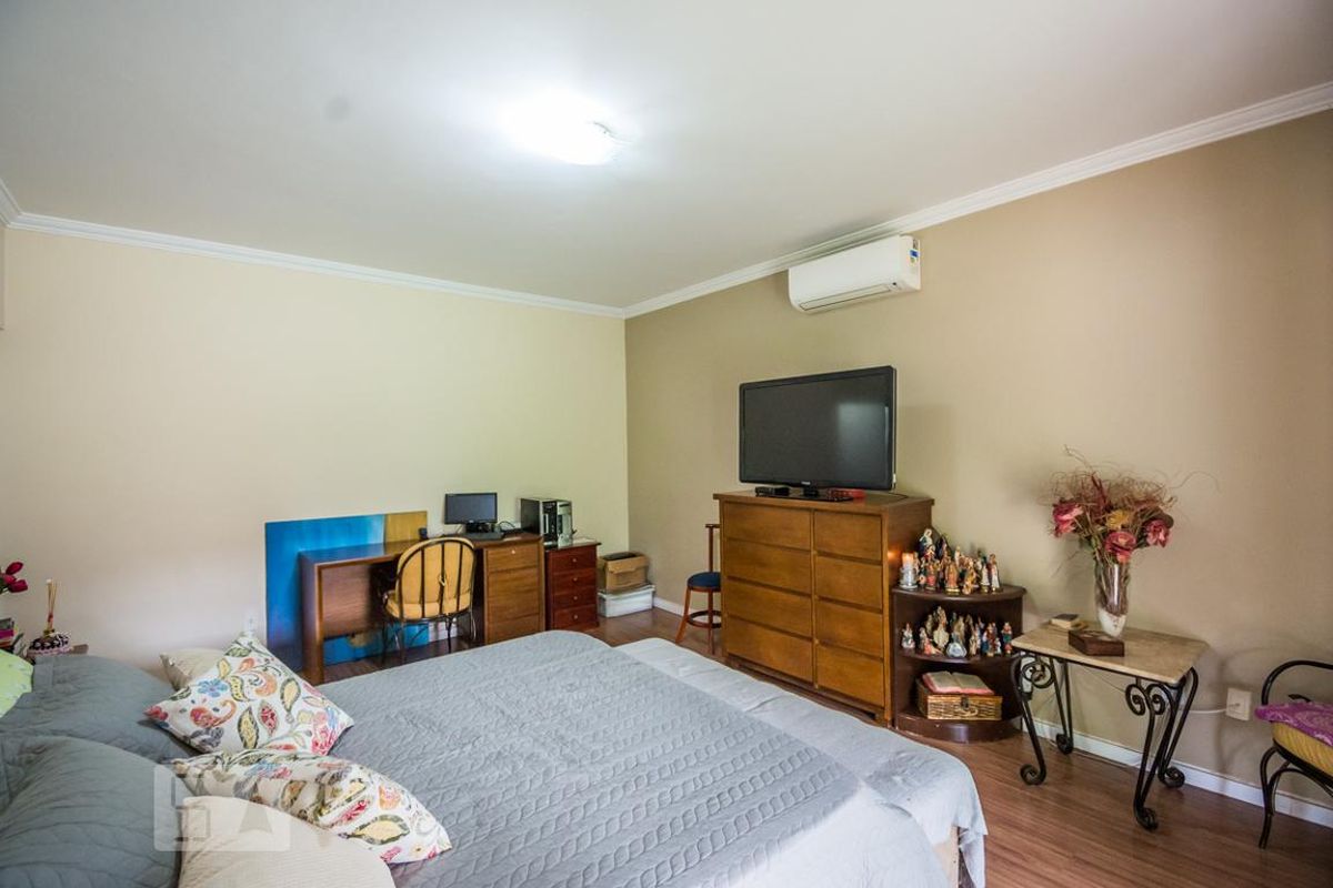 Casa à Venda - Mansões Santo Antônio, 4 Quartos,  480 m2 em , Campinas - sp | SoloBR