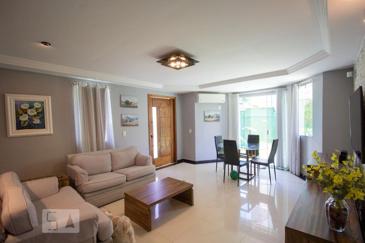 Casa, 3 quartos, 250 m² - Foto 6