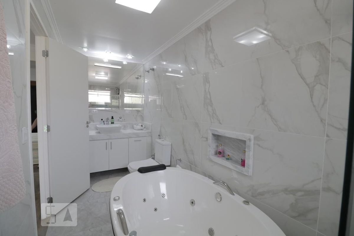 Casa, 3 quartos, 280 m² - Foto 48