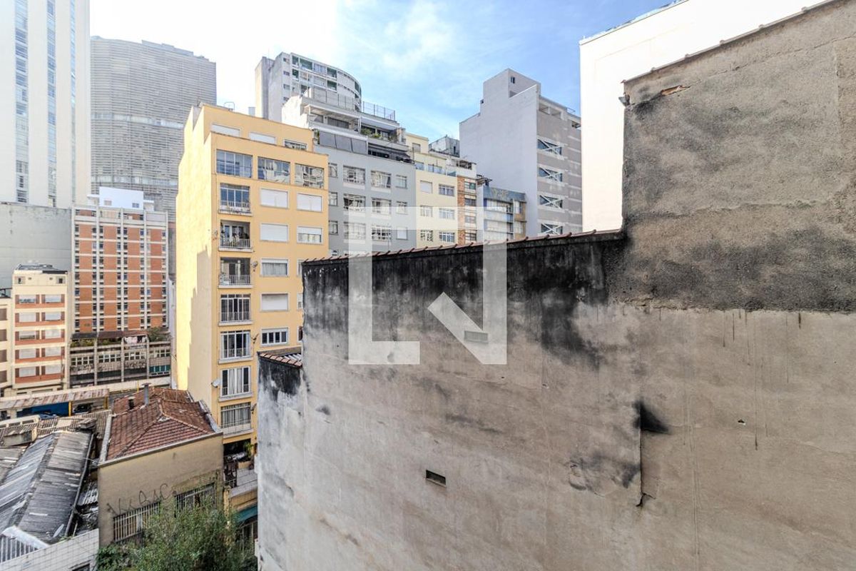 Apartamento, 1 quarto, 28 m² - Foto 15