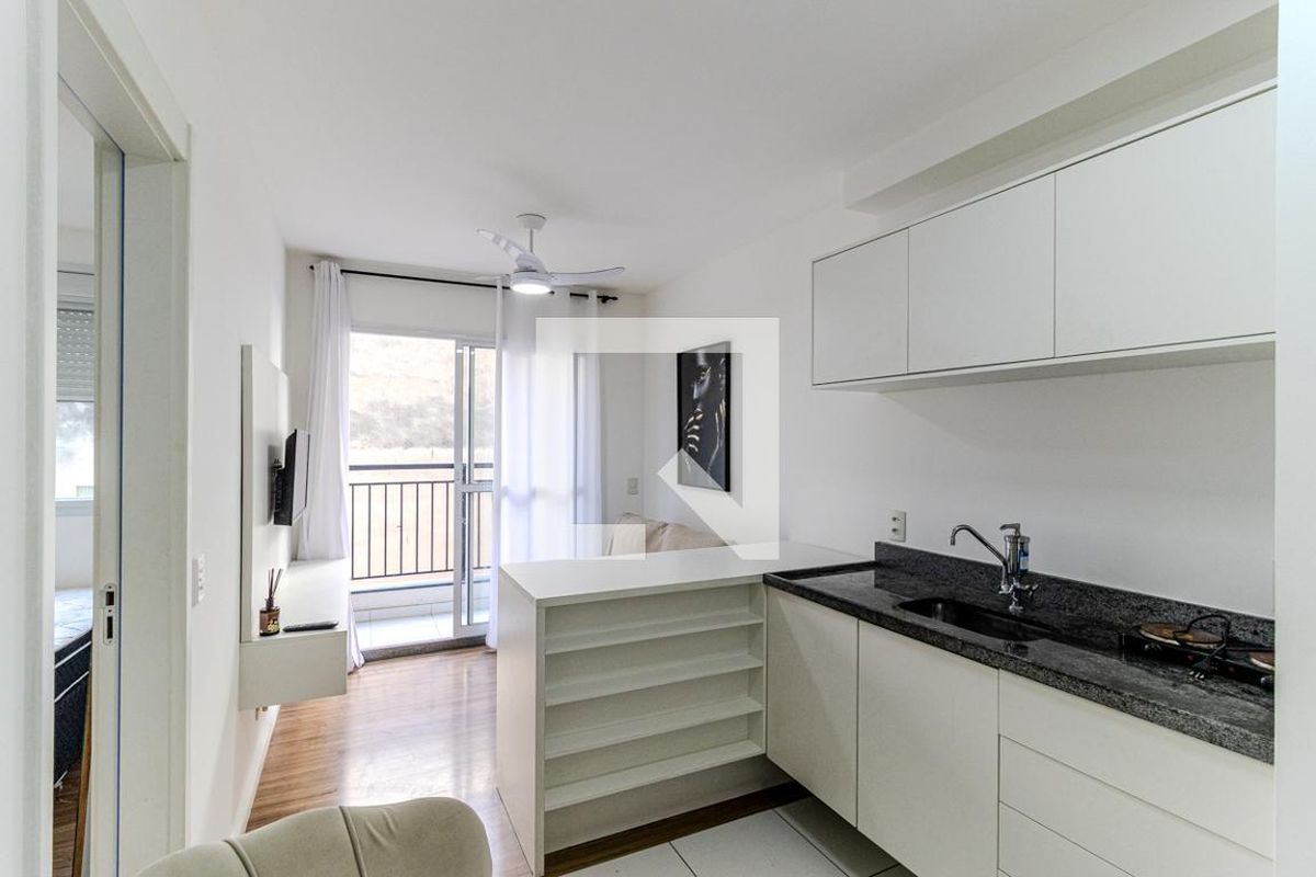 Apartamento, 1 quarto, 28 m² - Foto 2