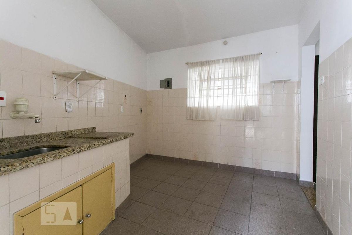 Casa, 1 quarto, 194 m² - Foto 38
