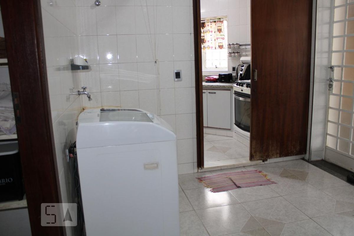 Casa à Venda - Vila Brandina, 3 Quartos,  380 m2 em , Campinas - sp | SoloBR
