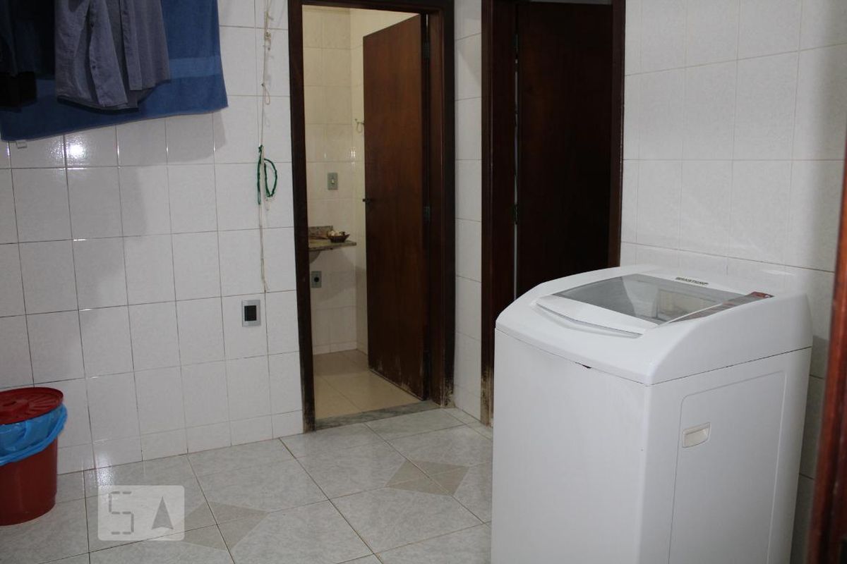 Casa à Venda - Vila Brandina, 3 Quartos,  380 m2 em , Campinas - sp | SoloBR