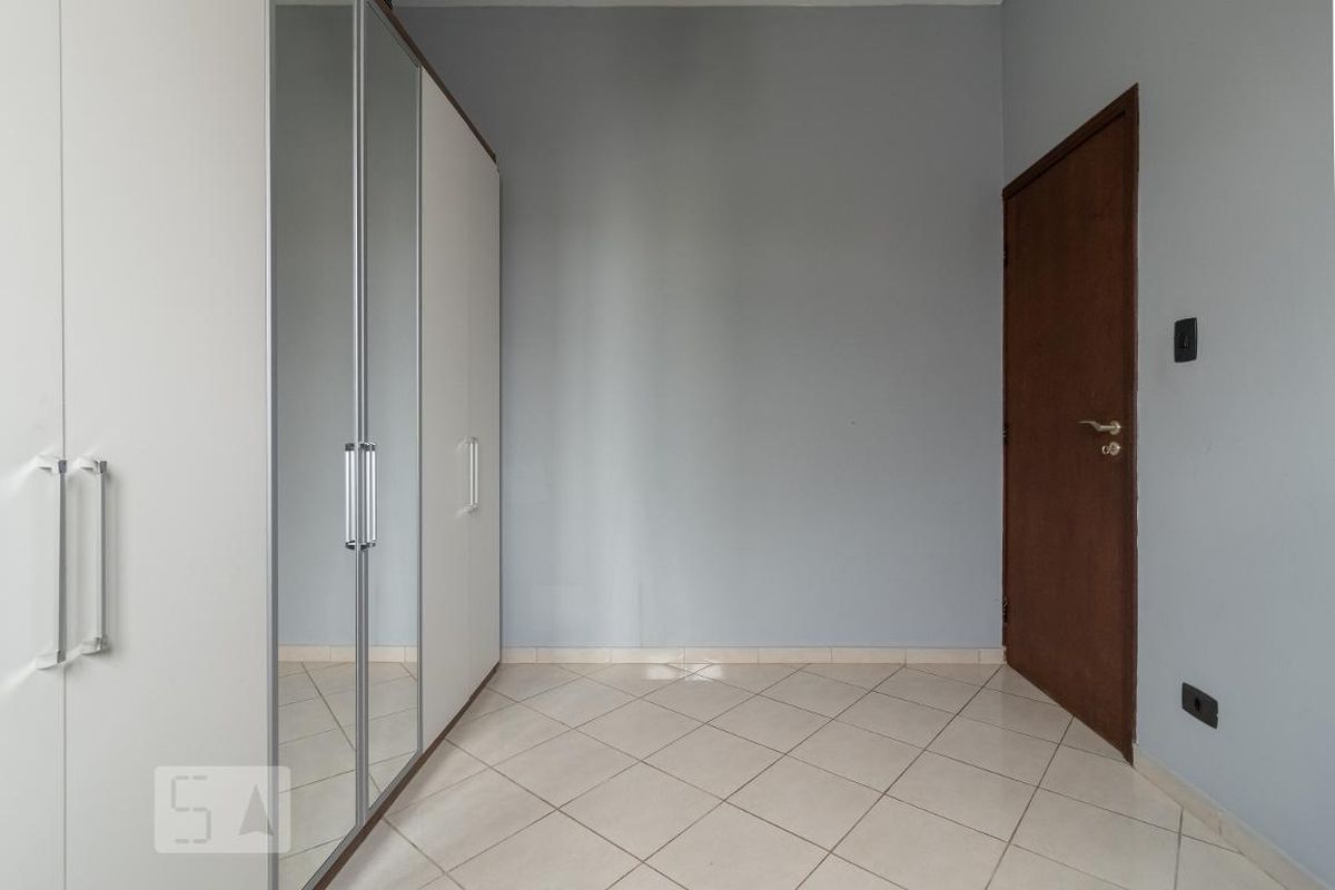 Casa, 4 quartos, 250 m² - Foto 44