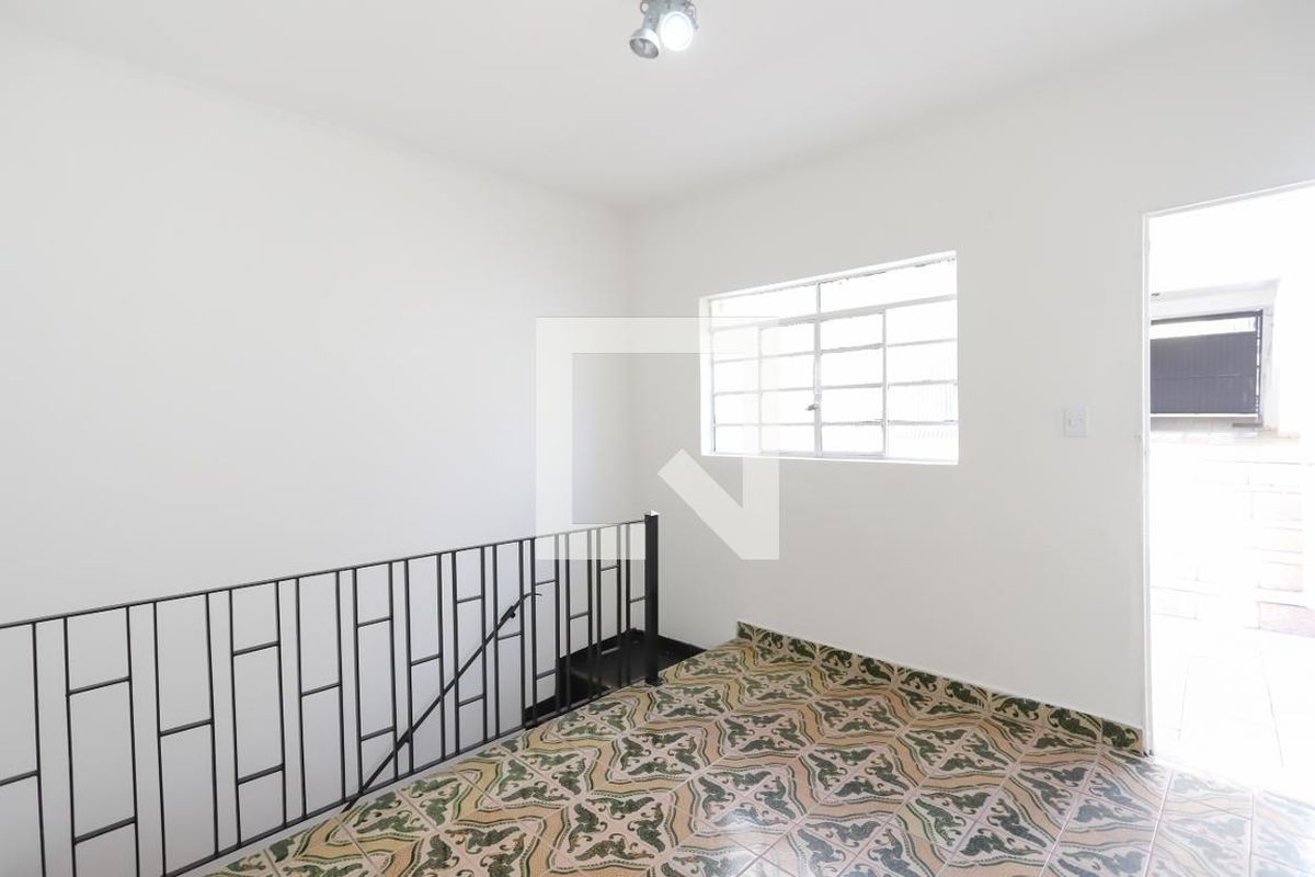 Casa, 3 quartos, 100 m² - Foto 2