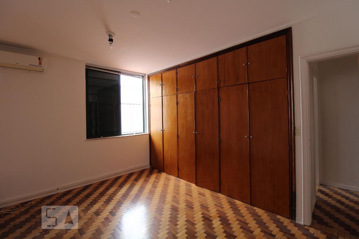 Casa à Venda - Nova Campinas, 4 Quartos,  280 m2 em , Campinas - sp | SoloBR
