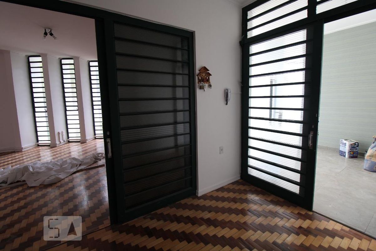 Casa à Venda - Nova Campinas, 4 Quartos,  280 m2 em , Campinas - sp | SoloBR