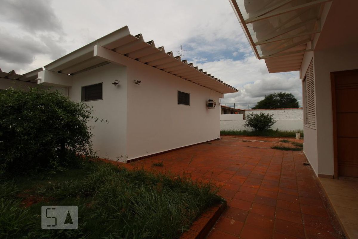 Casa à Venda - Nova Campinas, 4 Quartos,  280 m2 em , Campinas - sp | SoloBR
